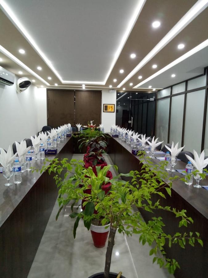Al-Fateh Hotel Lahore Bagian luar foto