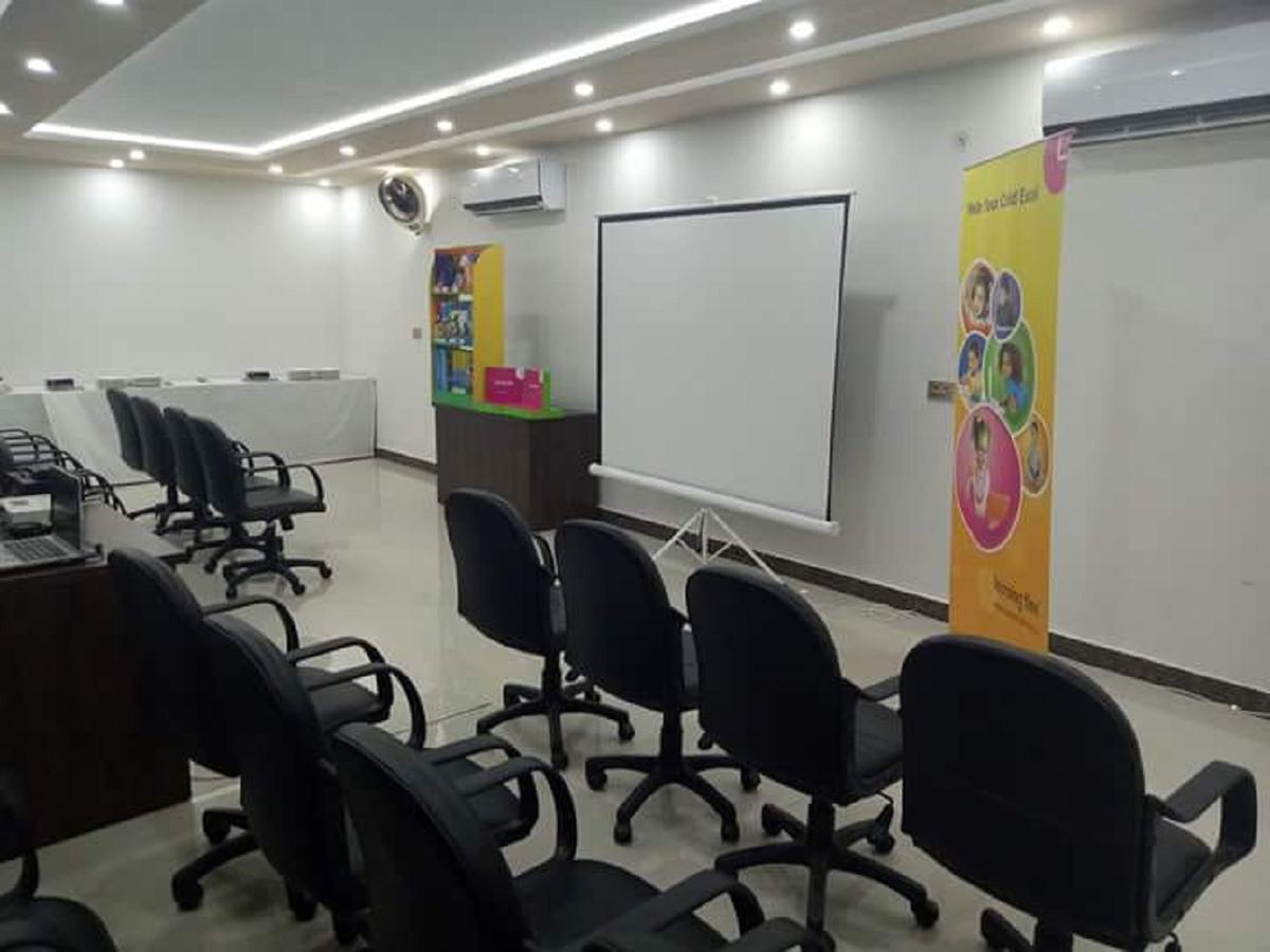 Al-Fateh Hotel Lahore Bagian luar foto
